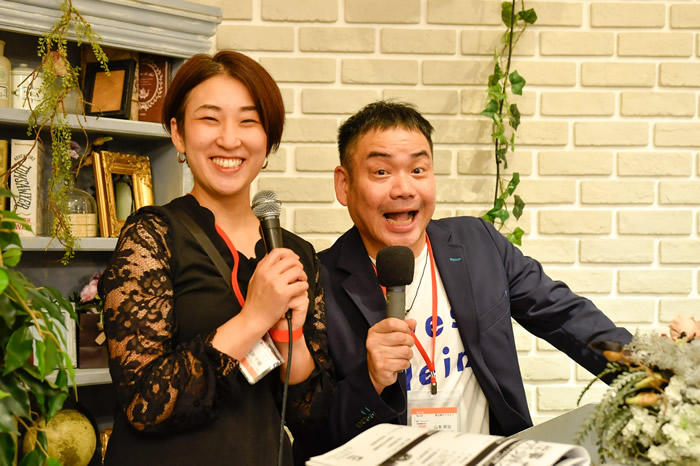 2)今月の司会は山本栄治さん、右井千晴さんです。.jpeg